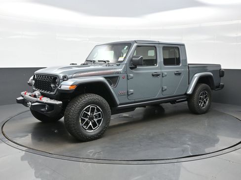 New 2026 Jeep Gladiator Rubicon AWD/4WD image 2