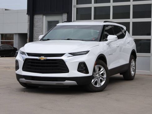 Used 2021 Chevrolet Blazer LT AWD/4WD image 3