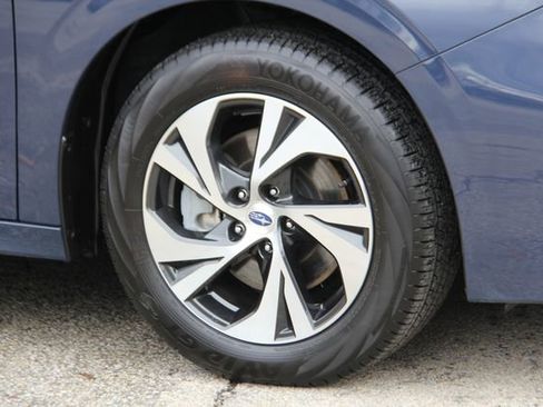 Certified 2025 Subaru Legacy Premium AWD/4WD image 14