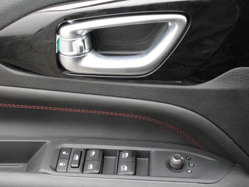 New 2026 Jeep Compass Trailhawk AWD/4WD image 7
