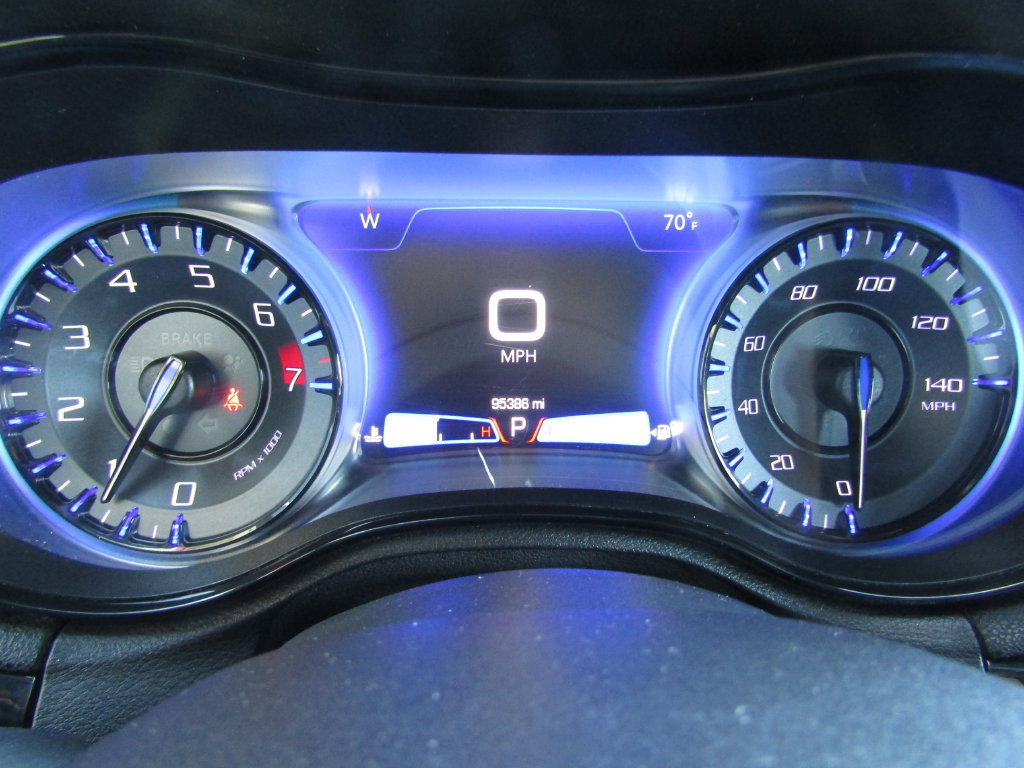 Used 2019 Chrysler 300 S AWD/4WD image 22