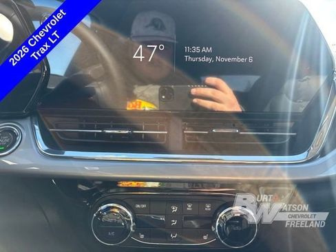 New 2026 Chevrolet Trax LT image 19