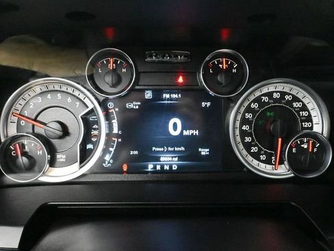 Used 2015 RAM 2500 Laramie w/ Convenience Group image 31