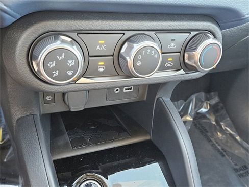 New 2025 Nissan Versa SV w/ Trunk Package image 20