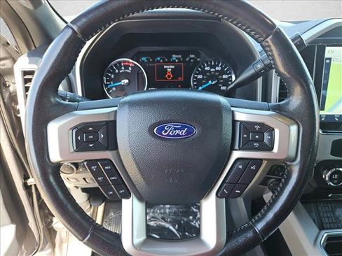 Used 2022 Ford F250 Lariat w/ Lariat Ultimate Package AWD/4WD image 13