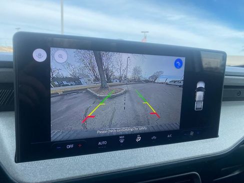 New 2026 Ford Maverick XLT image 21