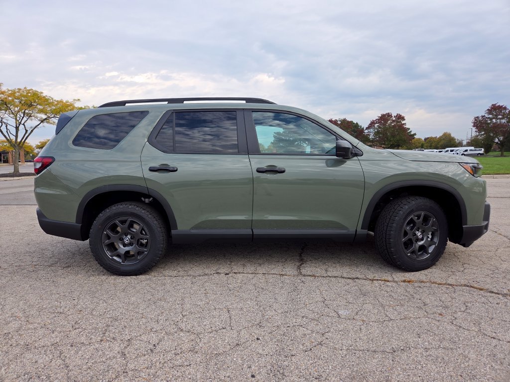 New 2026 Honda Pilot TrailSport image 28