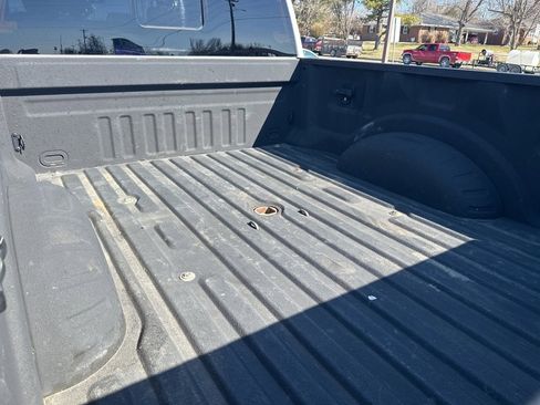 Used 2018 Ford F250 Lariat w/ Lariat Value Package image 10