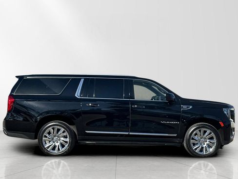 Used 2021 GMC Yukon XL SLT w/ Rear Media and Nav Package image 2