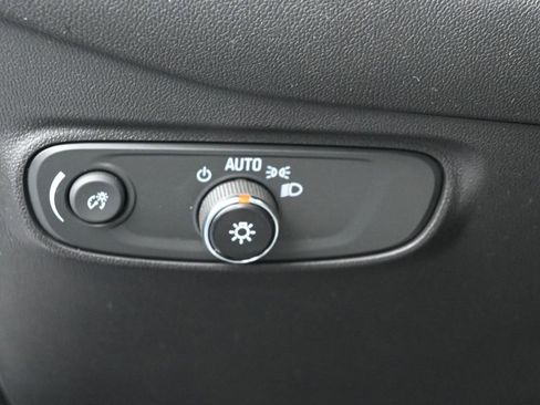 Used 2024 Chevrolet Equinox LS w/ Sport Edition image 15