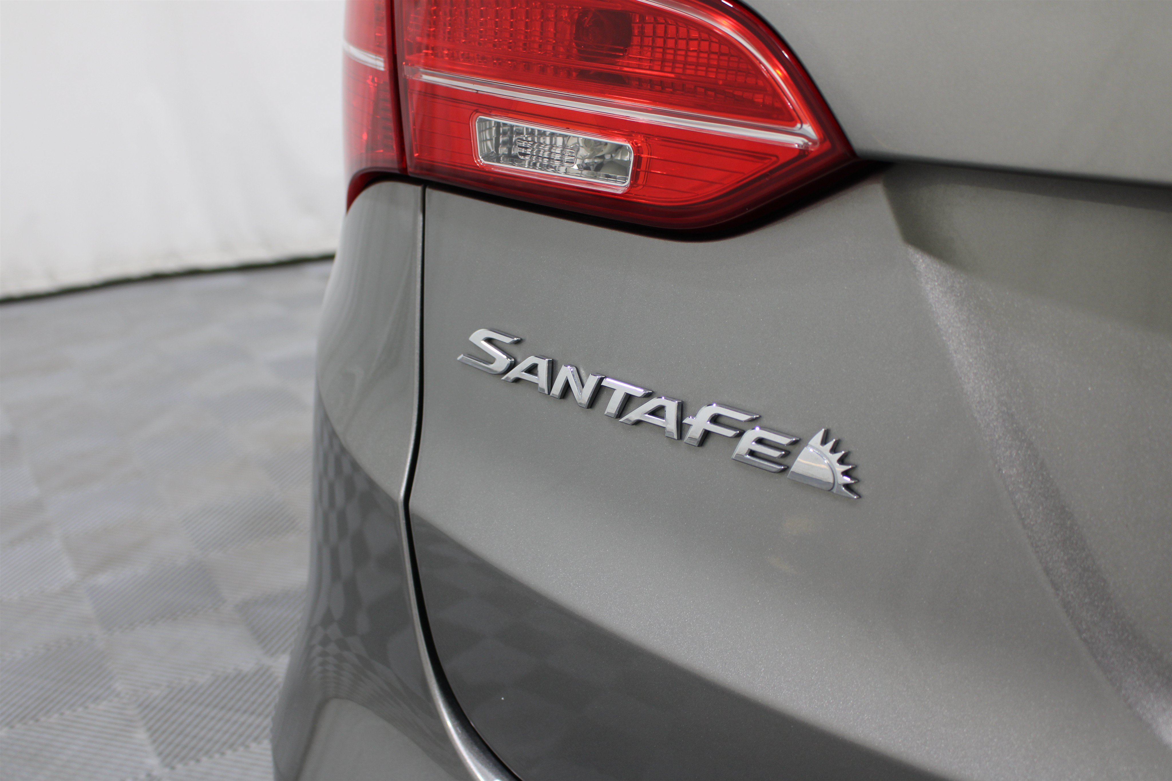 Used 2016 Hyundai Santa Fe Sport w/ Option Group 02 FWD image 24