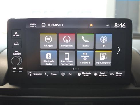 Used 2025 Honda Pilot Touring image 17