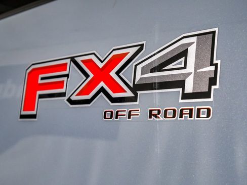 Used 2024 Ford F250 Platinum AWD/4WD image 50