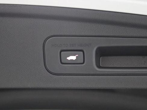 Used 2023 Acura MDX SH-AWD w/ Advance Package image 21