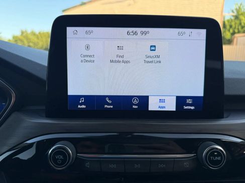 Used 2020 Ford Escape Titanium AWD/4WD image 39