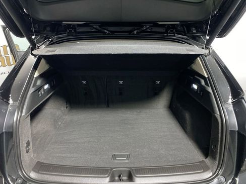 Used 2023 Buick Envision Essence w/ Sport Touring Package image 23