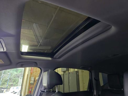 Used 2021 Honda CR-V EX-L image 22