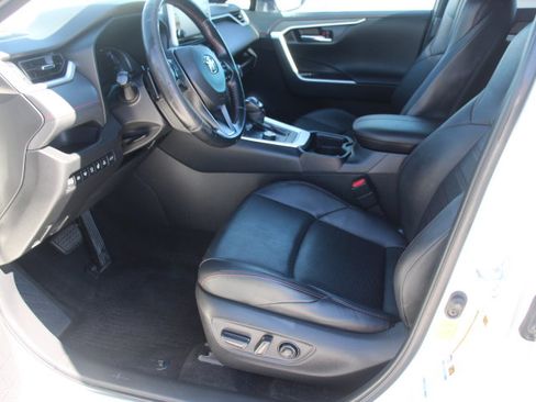 Used 2021 Toyota RAV4 XSE w/ Premium Package AWD/4WD image 11