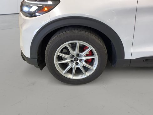 Used 2025 Ford Explorer ST RWD image 9