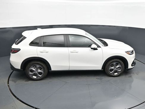 Used 2026 Honda HR-V LX image 17