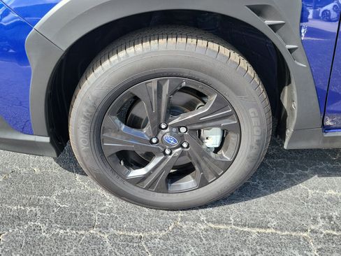 Used 2025 Subaru Crosstrek 2.0i AWD/4WD image 4