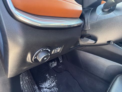 Used 2024 Jeep Compass Limited w/ Elite Group image 14