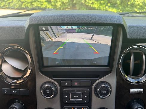 Used 2016 Ford F350 Platinum w/ FX4 Off-Road Package AWD/4WD image 22