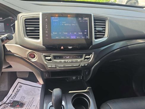 Used 2017 Honda Pilot EX-L image 6