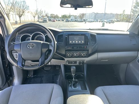 Used 2012 Toyota Tacoma image 28