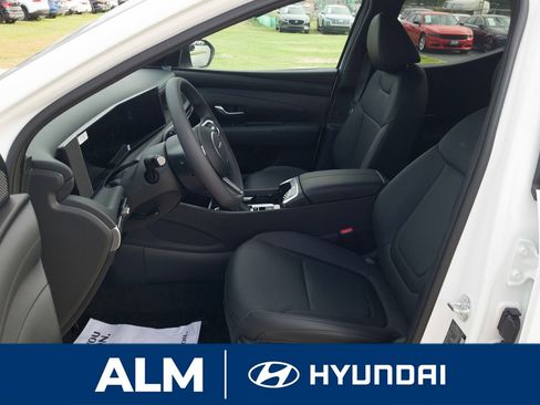 New 2025 Hyundai Santa Cruz SEL image 13