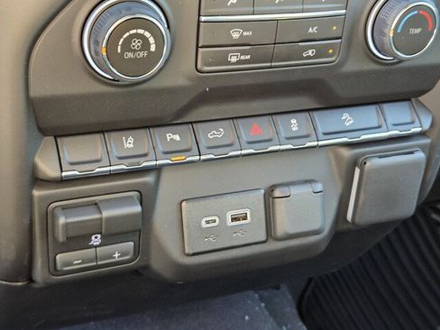 New 2026 Chevrolet Silverado 2500 Custom w/ Custom Value Package image 20