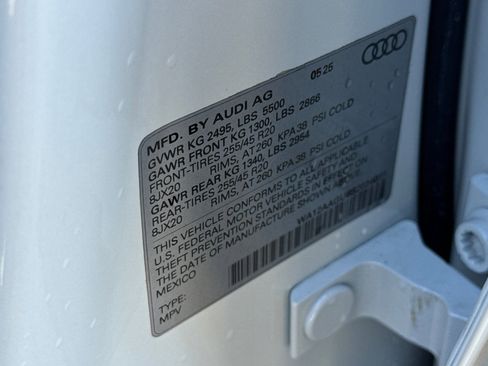 Used 2025 Audi Q5 Premium Plus w/ Premium Plus image 25