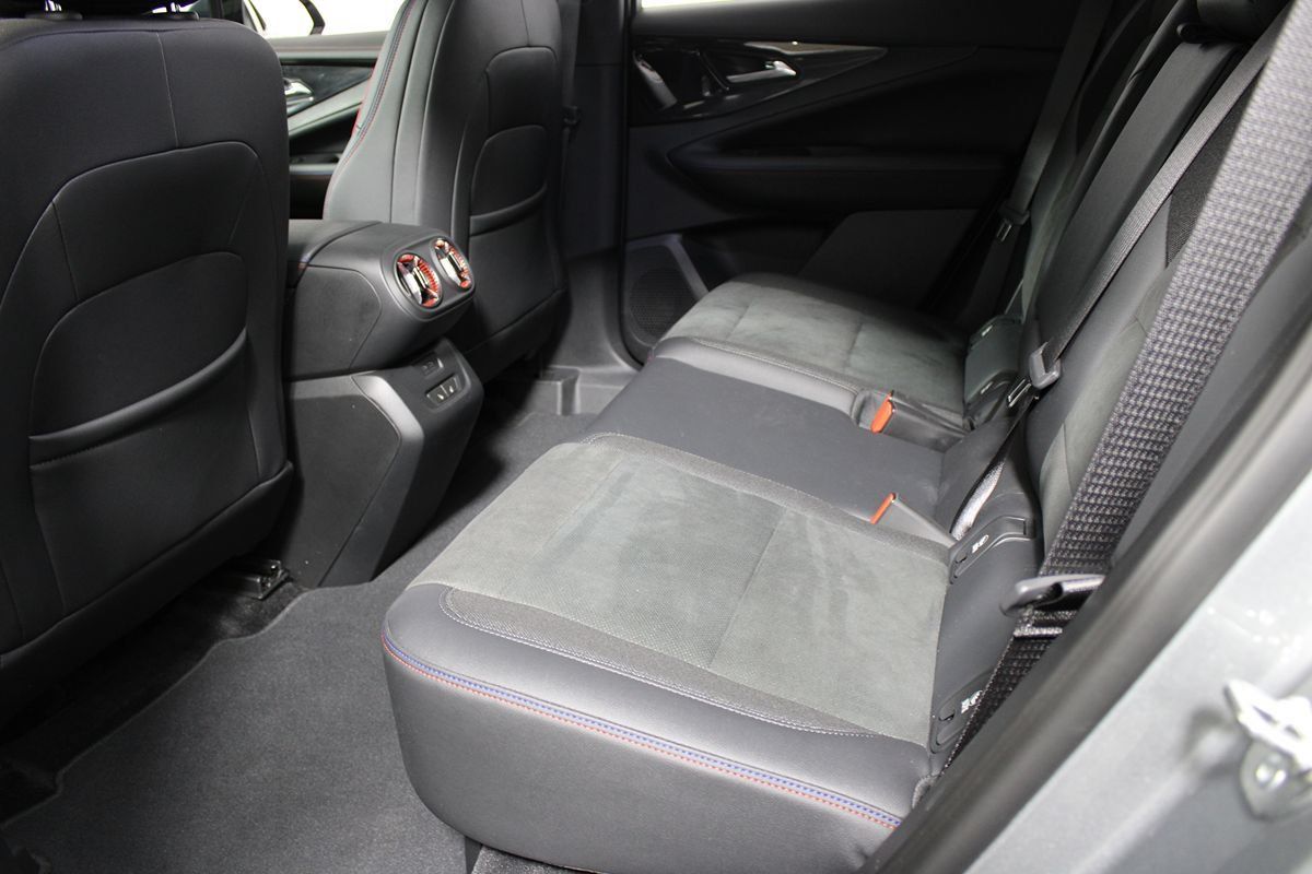 Used 2024 Chevrolet Blazer EV RS AWD/4WD image 23