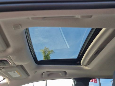 Used 2026 Toyota Corolla Cross LE image 15