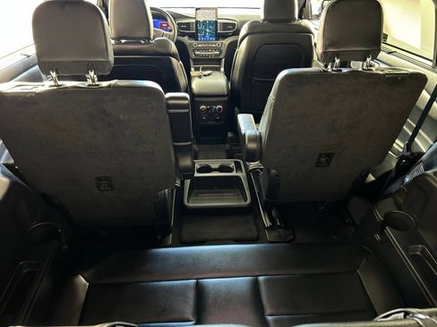 Used 2020 Ford Explorer ST w/ ST Street Pack AWD/4WD image 39