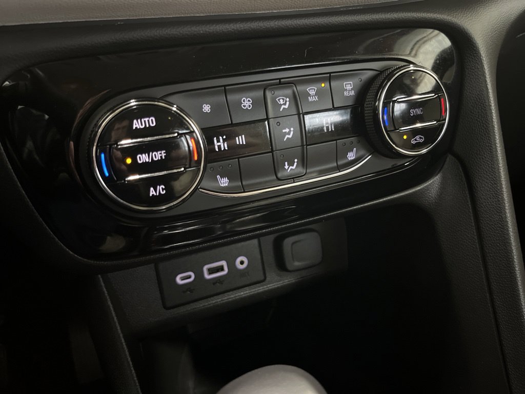 Used 2023 Buick Encore GX Select FWD image 14
