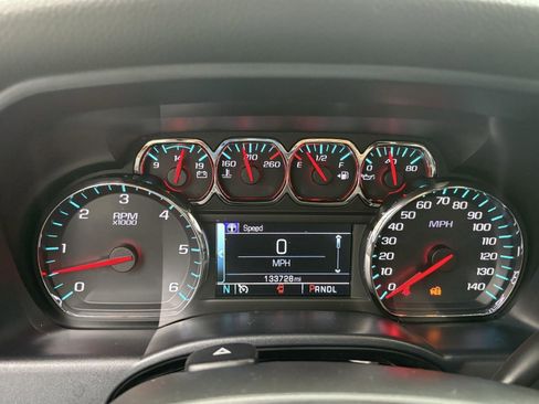 Used 2019 Chevrolet Silverado 1500 LT image 31