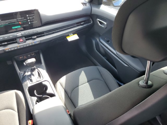 New 2026 Kia K4 FWD image 9