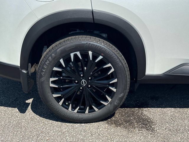 New 2026 Nissan Rogue Dark Armor AWD/4WD image 11