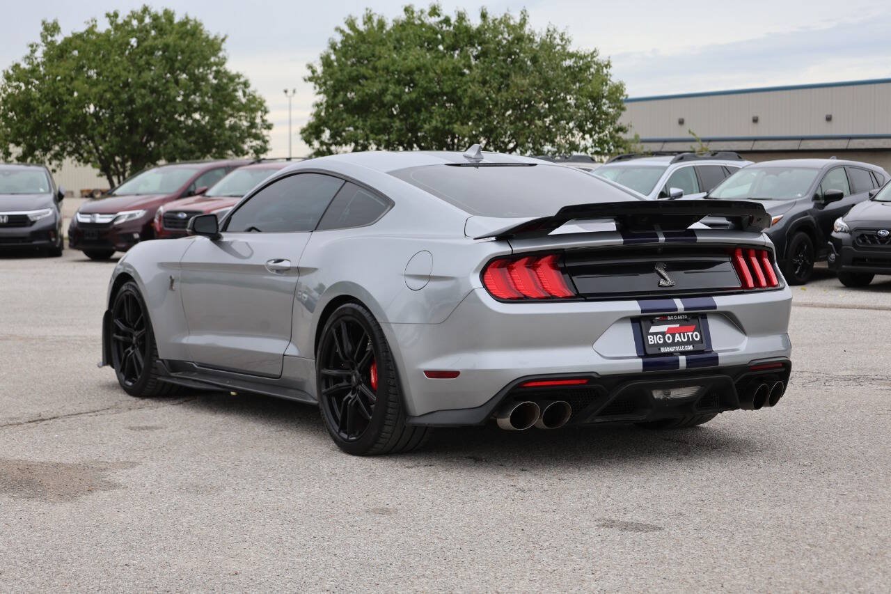 Used 2021 Ford Mustang Shelby GT500 w/ Technology Package RWD image 11