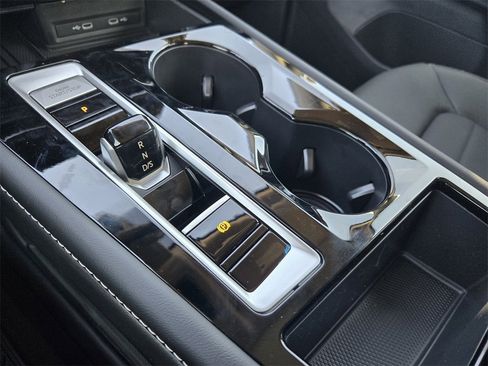 New 2026 Volkswagen Atlas SEL image 17