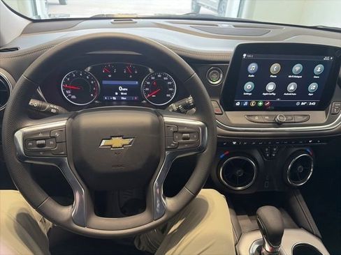 New 2026 Chevrolet Blazer LT w/ Convenience Package FWD image 16