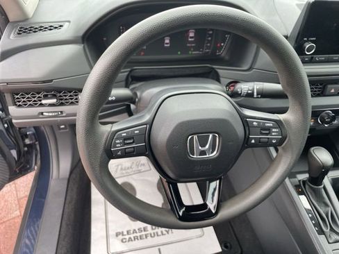 Certified 2023 Honda Accord EX image 21