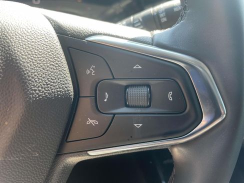 Used 2025 Chevrolet Trax ACTIV w/ Driver Confidence Package FWD image 21