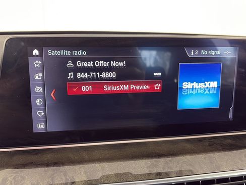 Used 2019 BMW 540i xDrive w/ M Sport Package image 30