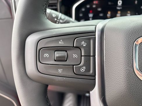New 2026 GMC Sierra 1500 Elevation image 17