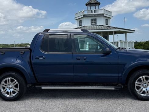 Used 2008 Ford Explorer Sport Trac Limited RWD image 4