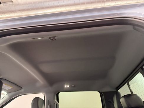 Used 2024 Ford F250 Lariat w/ FX4 Off-Road Package image 51