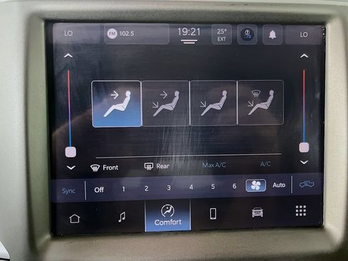 Used 2022 RAM 1500 Warlock AWD/4WD image 22