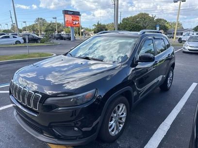 Used 2019 Jeep Cherokee Latitude w/ Popular Appearance Group